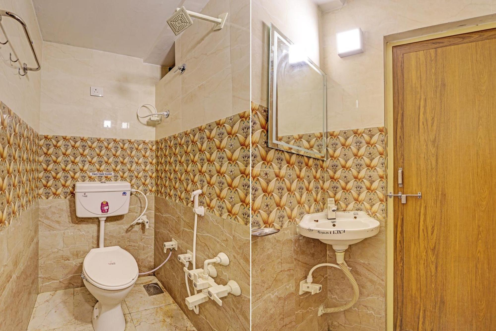 Hotel O Alexa Ahmedabad Bagian luar foto